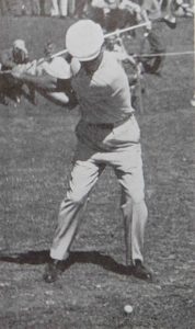 Hogan with square right and flared left showing no knee seperation